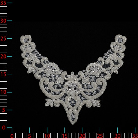 AC22298.001.01 - ecru - Aplikacje