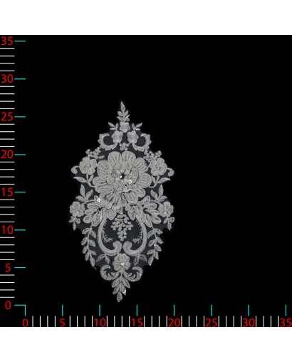 AC22586.101.01 - ecru - Aplikacje