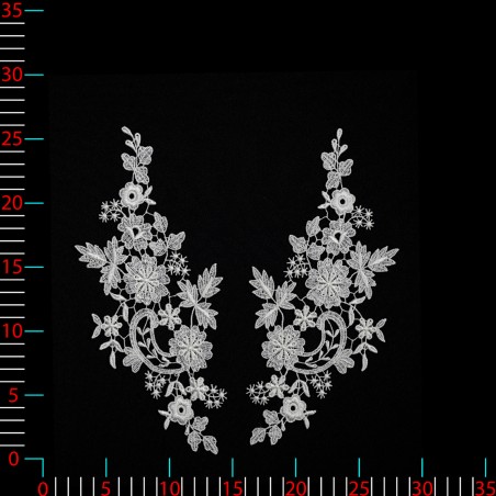 AM23004.002 - ecru - Aplikacje