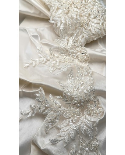 AM14379.001.01 - Ecru - Taśma